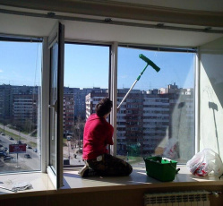 Мытье окон в однокомнатной квартире Апрелевка
